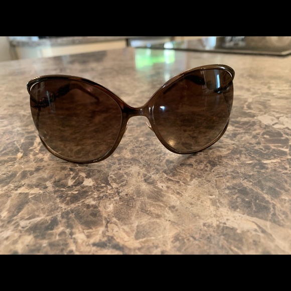 Gucci sunglasses - Picture 2 of 5